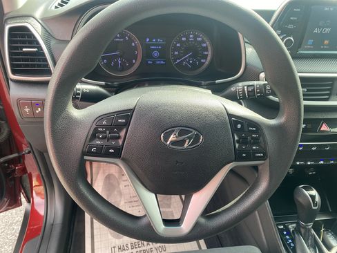 Used 2020 Hyundai Tucson Value w/ Cargo Package image 15