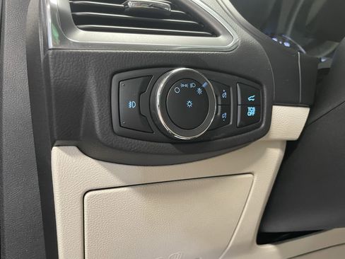 Used 2024 Ford Edge Titanium w/ Equipment Group 301A image 19