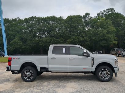New 2026 Ford F250 Platinum w/ Platinum Plus Package