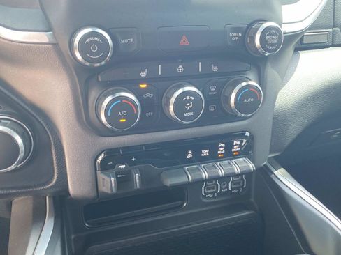 Used 2022 RAM 1500 Big Horn RWD image 29