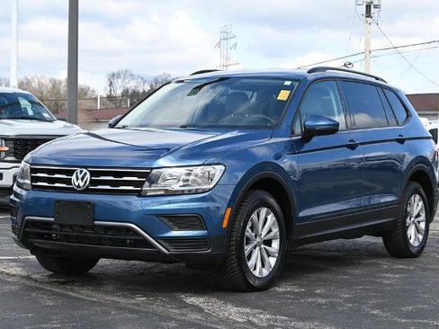 Used 2018 Volkswagen Tiguan S image 5