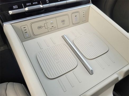 New 2025 Hyundai Santa Fe Calligraphy image 22