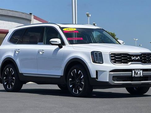 Used 2023 Kia Telluride SX FWD image 2