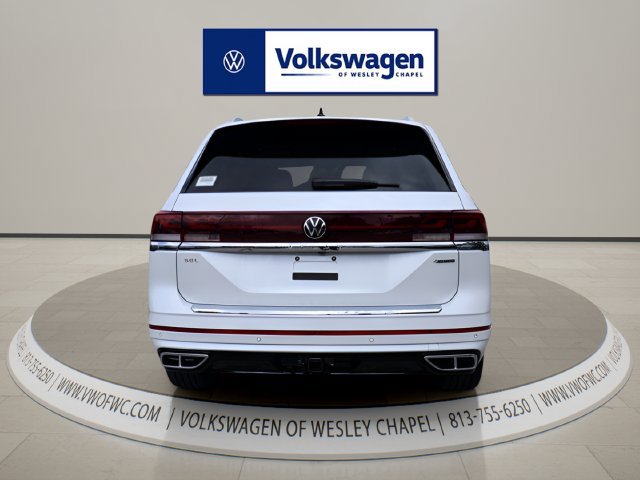 Certified 2026 Volkswagen Atlas SEL Premium R-Line AWD/4WD image 6
