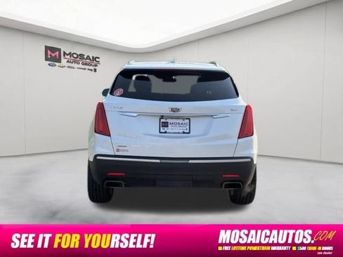 Used 2018 Cadillac XT5 Premium Luxury w/ Driver Assist Package AWD/4WD image 6