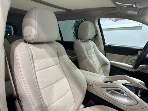 Used 2020 Mercedes-Benz GLS 450 4MATIC image 52