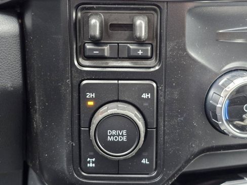 New 2026 Ford F250 Lariat w/ Black Appearance Package image 16