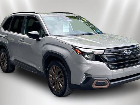 Certified 2025 Subaru Forester Sport AWD/4WD image 1