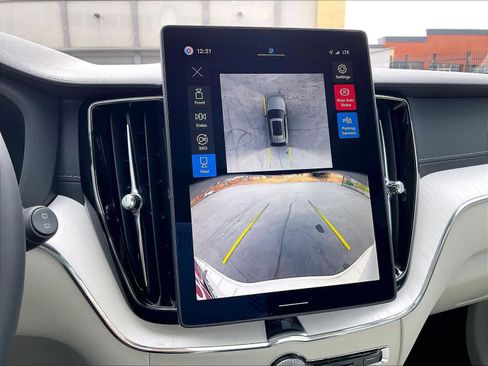 New 2026 Volvo XC60 T8 Ultra w/ Protection Package Premier image 20