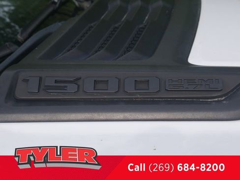 Used 2019 RAM 1500 Rebel w/ Rebel Level 2 Equipment Group AWD/4WD image 11