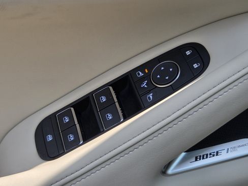 Used 2023 INFINITI QX60 Sensory w/ Vision Package AWD/4WD image 30