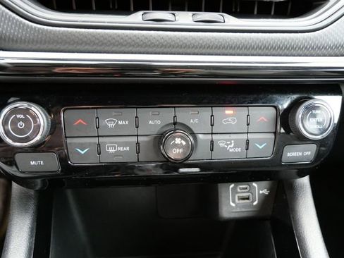 Used 2024 Jeep Compass Trailhawk image 24