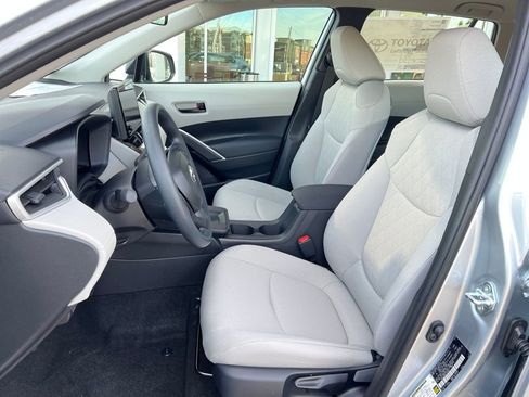 New 2026 Toyota Corolla Cross L image 11