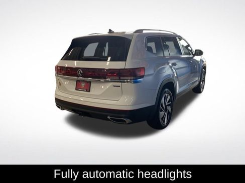 Used 2025 Volkswagen Atlas SE AWD/4WD image 18