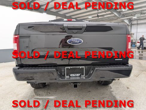 Used 2019 Ford F150 XLT w/ Equipment Group 302A Luxury AWD/4WD image 4