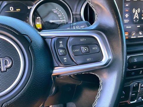 Used 2021 Jeep Wrangler Unlimited Sahara w/ Safety Group image 21