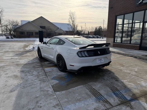 Used 2019 Ford Mustang GT Premium w/ GT Performance Package image 9