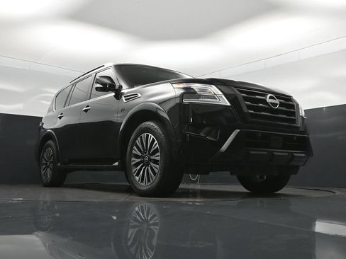 Used 2022 Nissan Armada SL w/ Midnight Edition Package RWD image 45