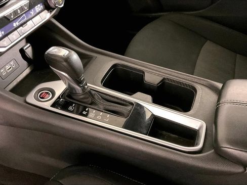 Used 2023 Nissan Sentra SV w/ All-Weather Package FWD image 17
