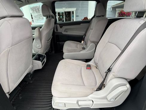 Used 2020 Honda Odyssey LX image 17