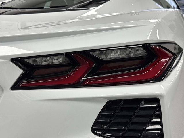 Used 2020 Chevrolet Corvette Stingray Preferred Cpe w/ 2LT Preferred Equipment Group RWD image 16