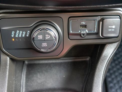 Used 2021 Jeep Renegade Trailhawk image 27