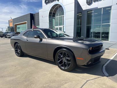 Used 2022 Dodge Challenger SXT w/ Blacktop Package