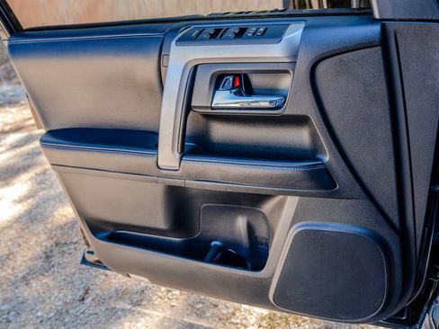 Used 2018 Toyota 4Runner SR5 RWD image 25