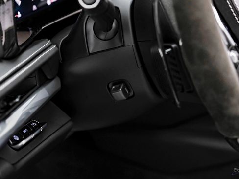 Used 2024 Chevrolet Corvette Z06 image 55