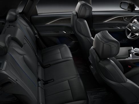 New 2025 Cadillac Lyriq Luxury image 35