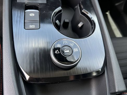 New 2026 Nissan Rogue SV AWD/4WD image 12