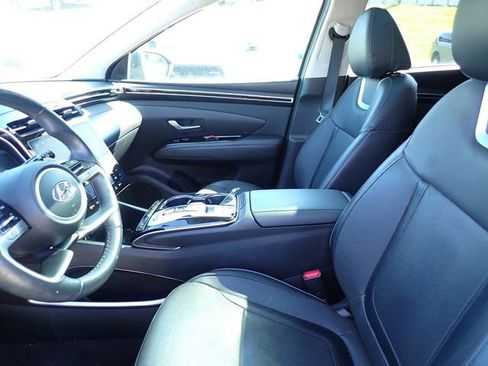Used 2022 Hyundai Tucson Limited w/ Cargo Package FWD image 13