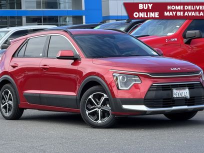 Used 2023 Kia Niro EX