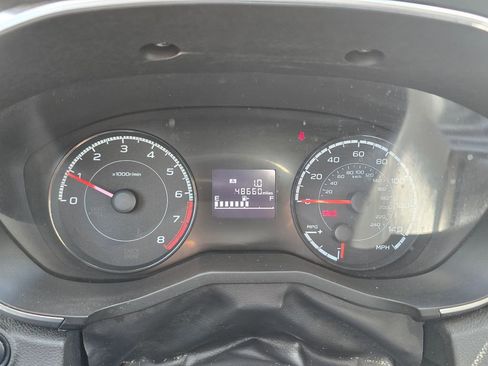 Used 2021 Subaru Crosstrek 2.0i Premium AWD/4WD image 19