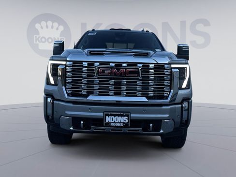 New 2026 GMC Sierra 2500 Denali w/ Denali Reserve Package image 7
