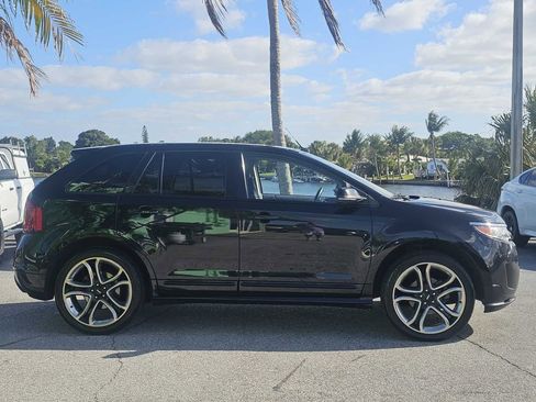 Used 2014 Ford Edge Sport w/ Driver Entry Package image 17