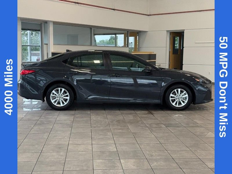 Used 2026 Toyota Camry LE FWD image 2
