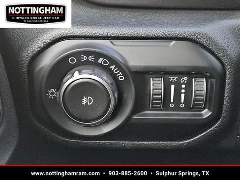 Used 2020 Jeep Wrangler Unlimited Sport image 15