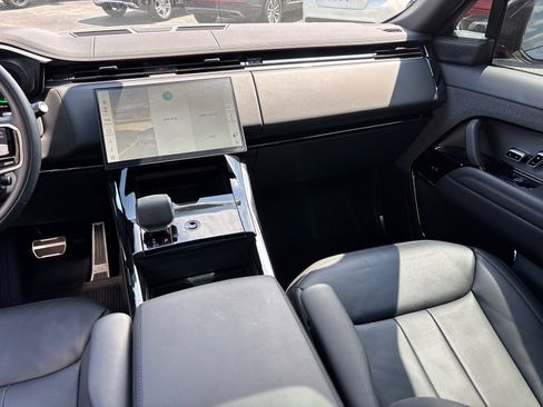 Used 2025 Land Rover Range Rover Sport Dynamic SE AWD/4WD image 30