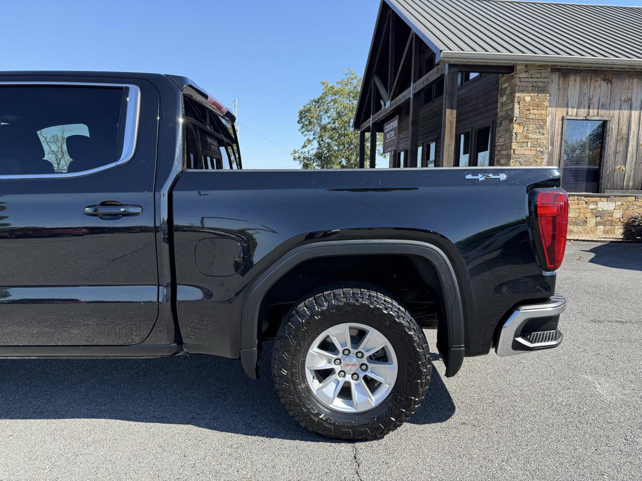 Used 2021 GMC Sierra 1500 SLE AWD/4WD image 37