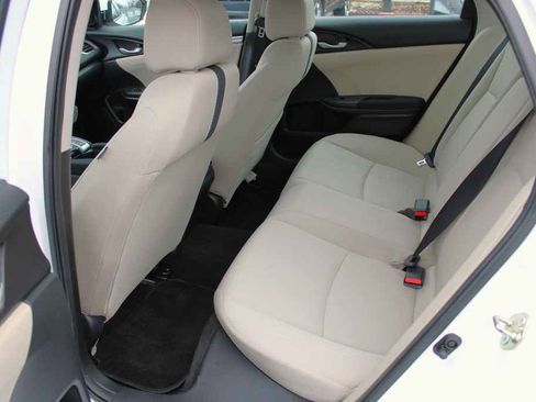 Used 2017 Honda Civic EX image 10