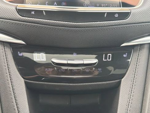 Used 2023 Cadillac XT5 Premium Luxury AWD/4WD image 38