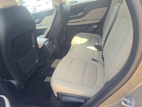Used 2025 Lincoln Corsair AWD w/ Equipment Group 101A image 7