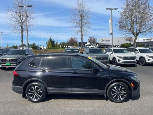 Used 2023 Volkswagen Tiguan S AWD/4WD image 2