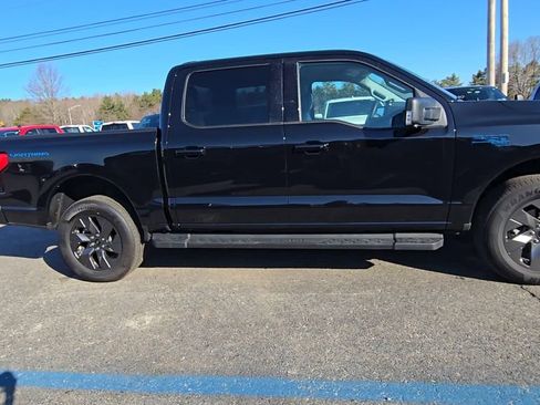 Certified 2025 Ford F150 Lightning Flash AWD/4WD image 20