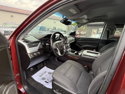 Used 2019 GMC Yukon SLE w/ Convenience Package AWD/4WD image 10