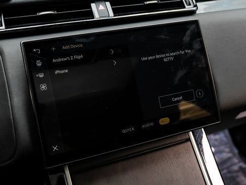 Used 2024 Land Rover Range Rover Velar Dynamic SE image 30