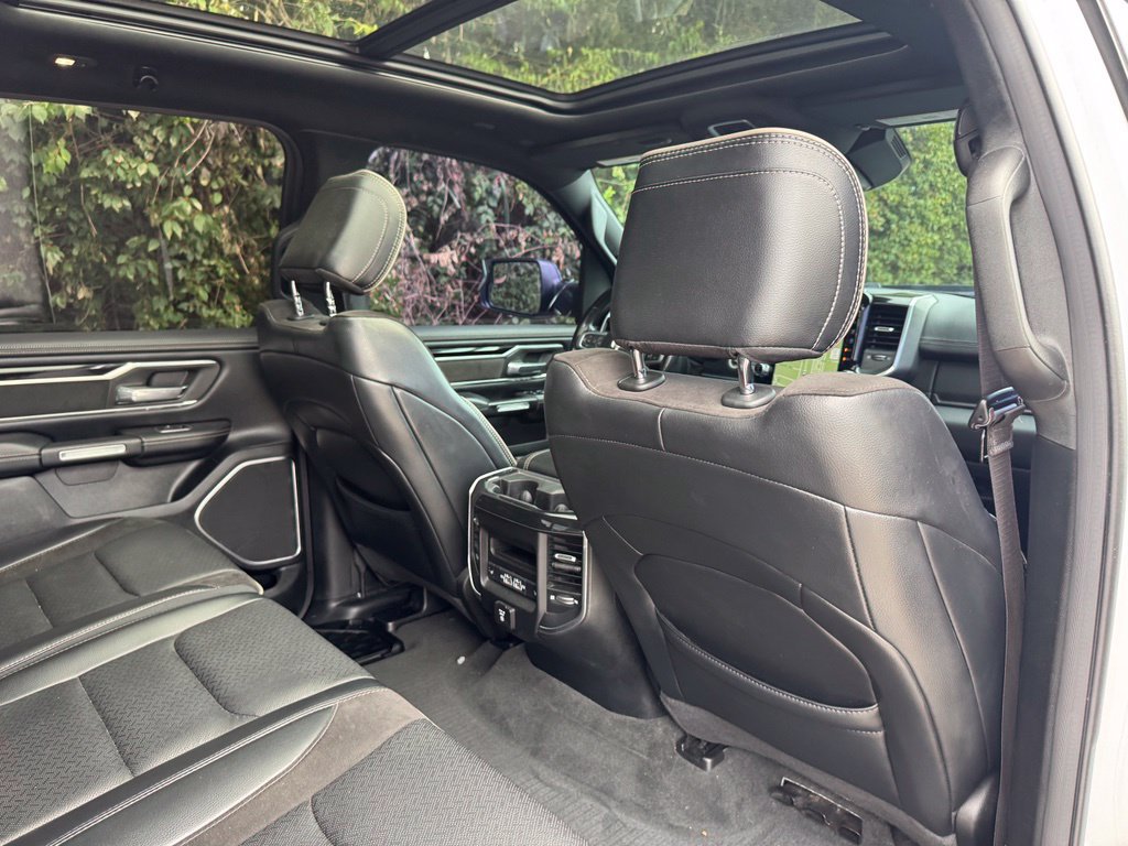 Used 2021 RAM 1500 Laramie AWD/4WD image 17