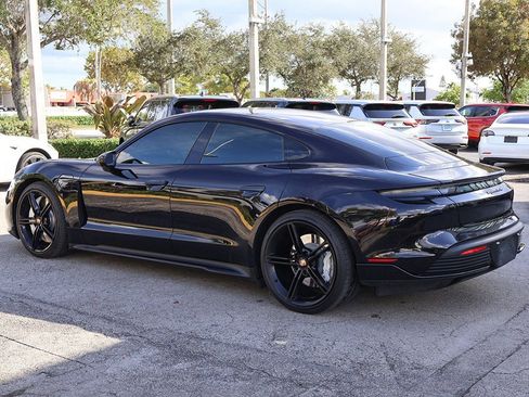 Used 2020 Porsche Taycan Turbo image 12