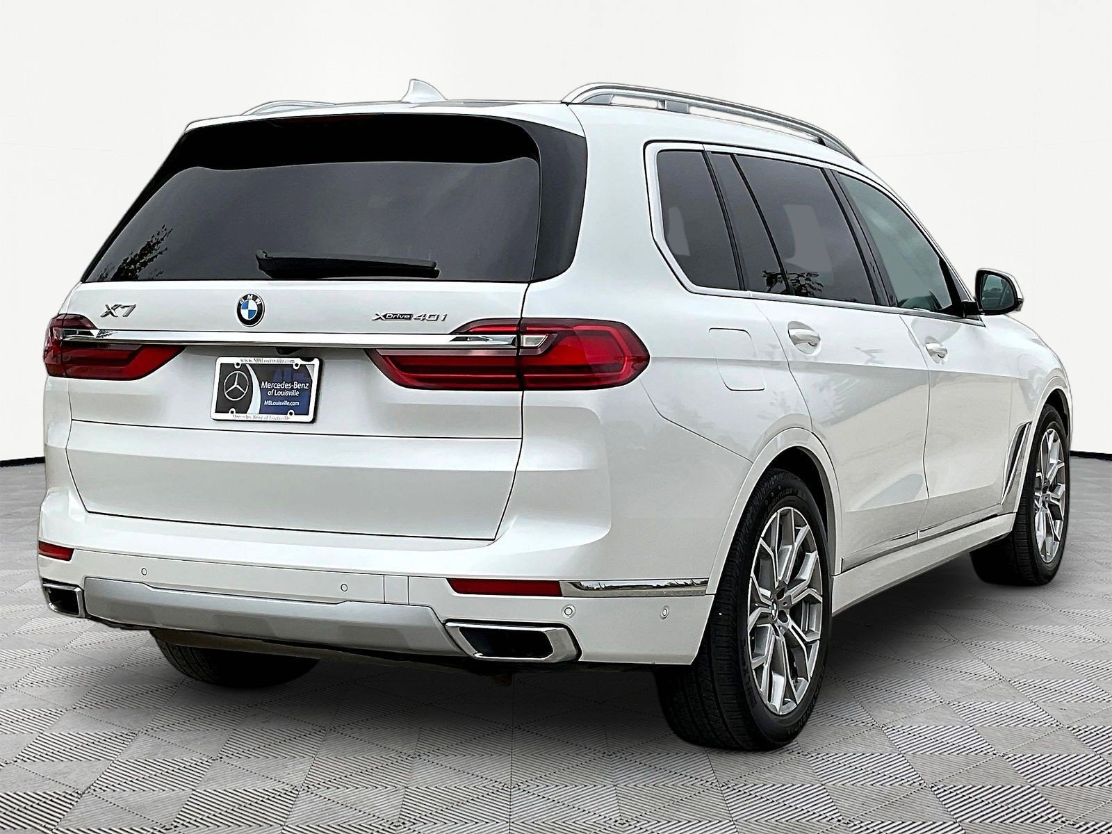 Used 2021 BMW X7 xDrive40i w/ Executive Package AWD/4WD image 6